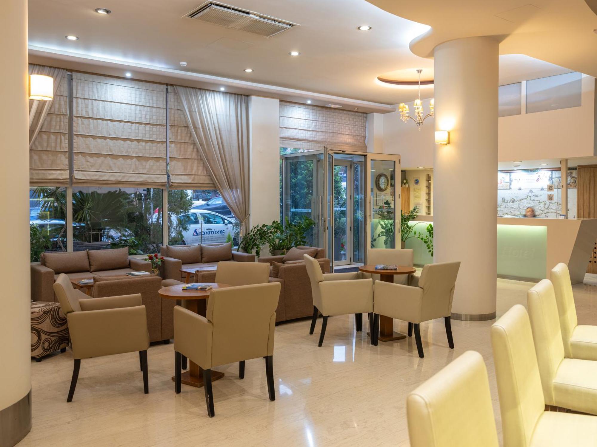 הרקליון Athinaiko Hotel מראה חיצוני תמונה